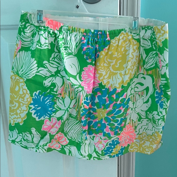 Lilly Pulitzer Floral Skort for Kids - Picture 2 of 2